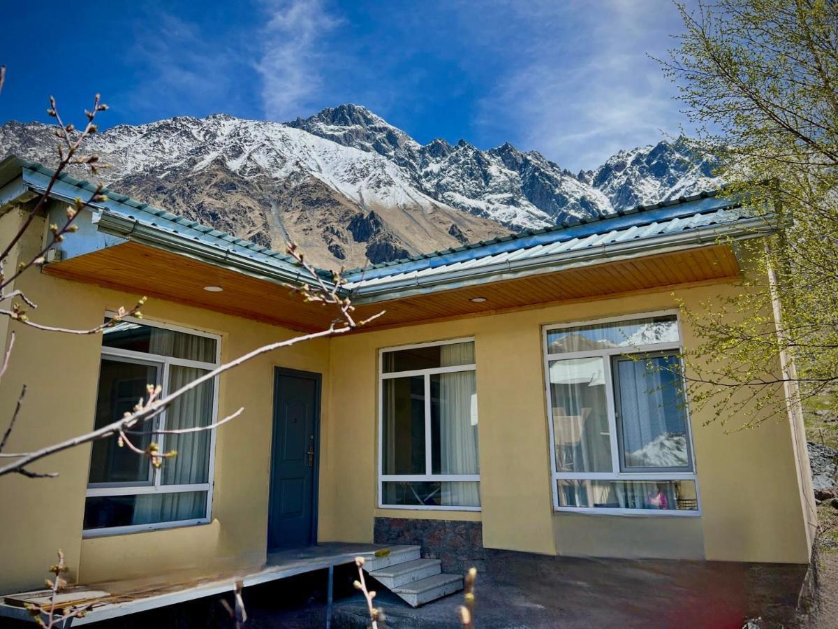 Mountain Kazbegi Apartment Ngoại thất bức ảnh