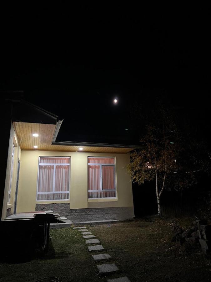 Mountain Kazbegi Apartment Ngoại thất bức ảnh