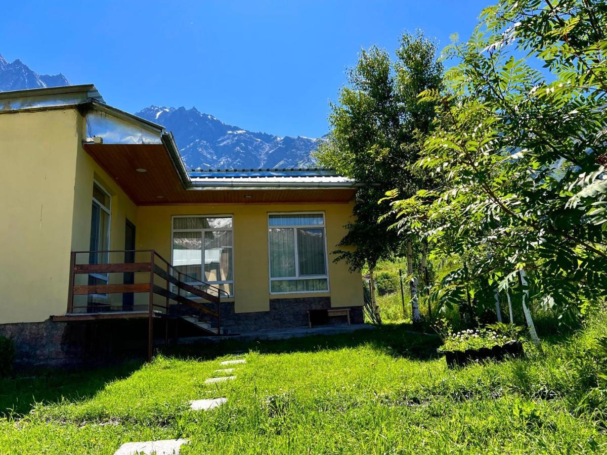 Mountain Kazbegi Apartment Ngoại thất bức ảnh