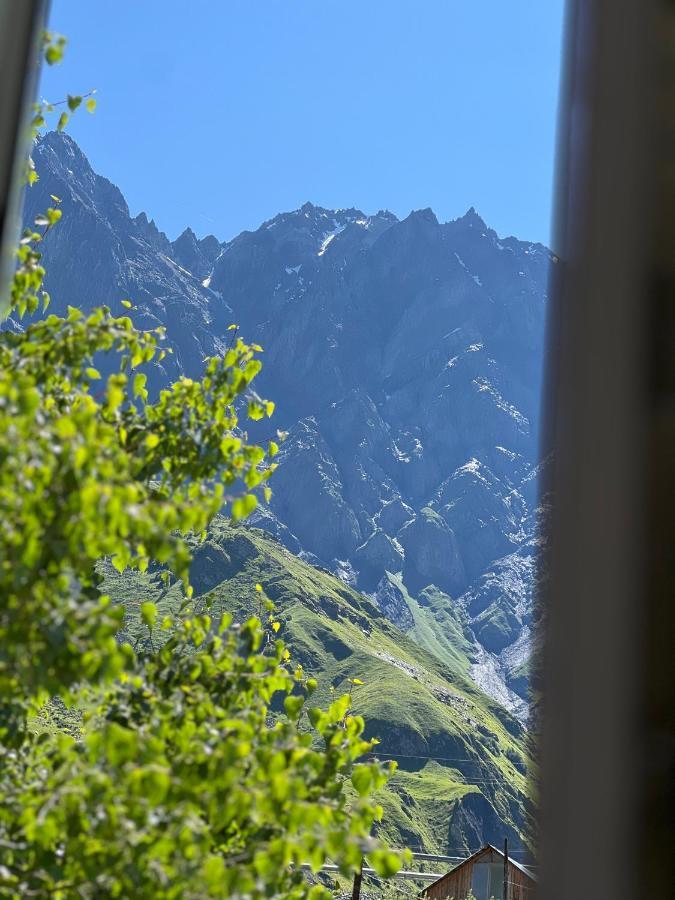Mountain Kazbegi Apartment Ngoại thất bức ảnh